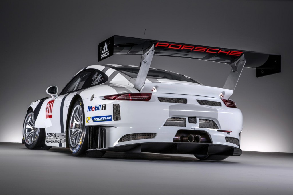 2016-porsche-911-gt3-r-is-the-awesome-racing-version-of-the-911-gt3-rs-costs-half-a-million-euro_1