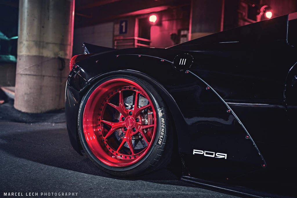 ferrari-458-spider-with-liberty-walk-kit-and-candy-apple-red-wheels-is-a-paradox-photo-gallery_10