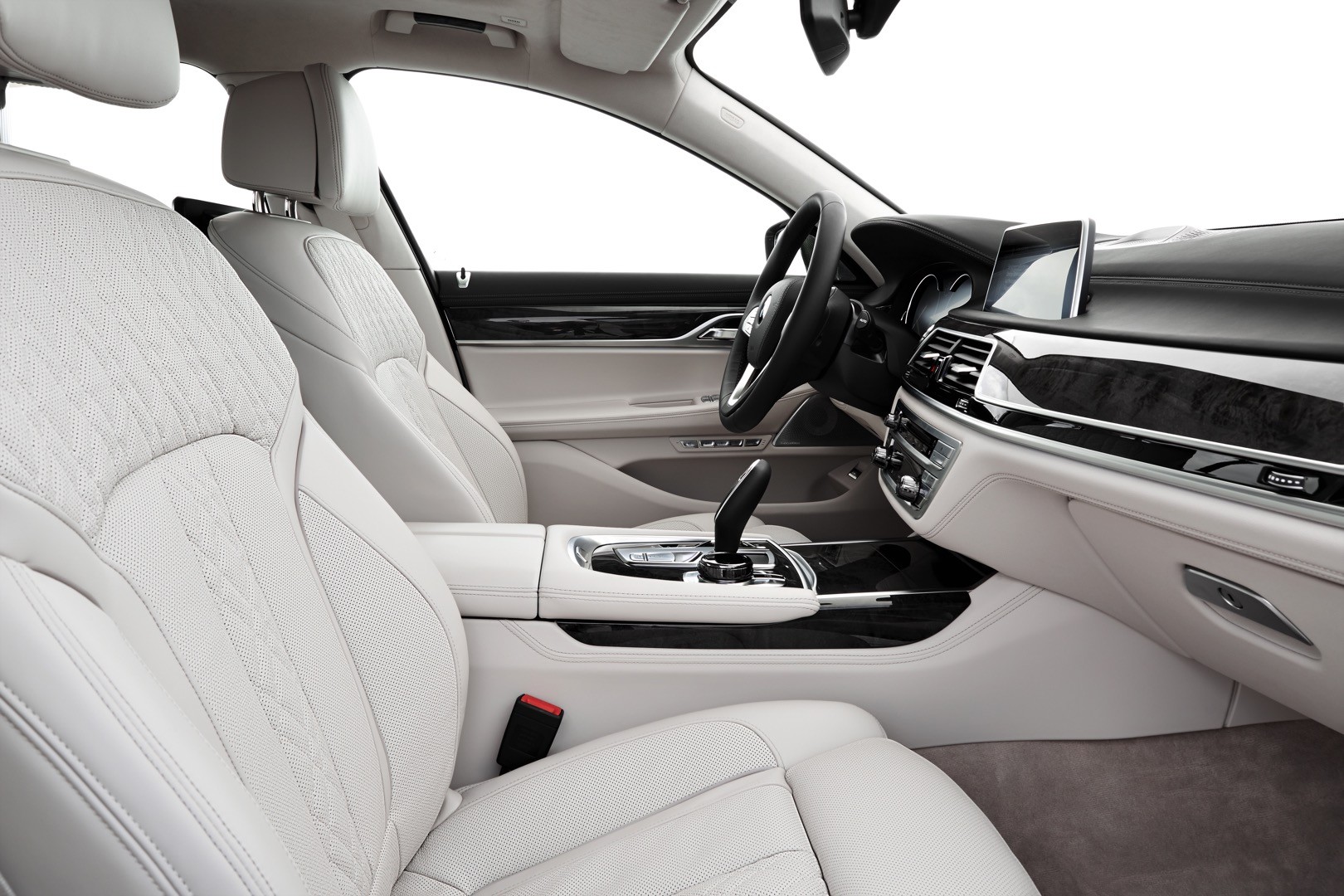 2016-bmw-7-series-finally-officially-unveiled-the-good-stuffs-inside-photo-gallery_35