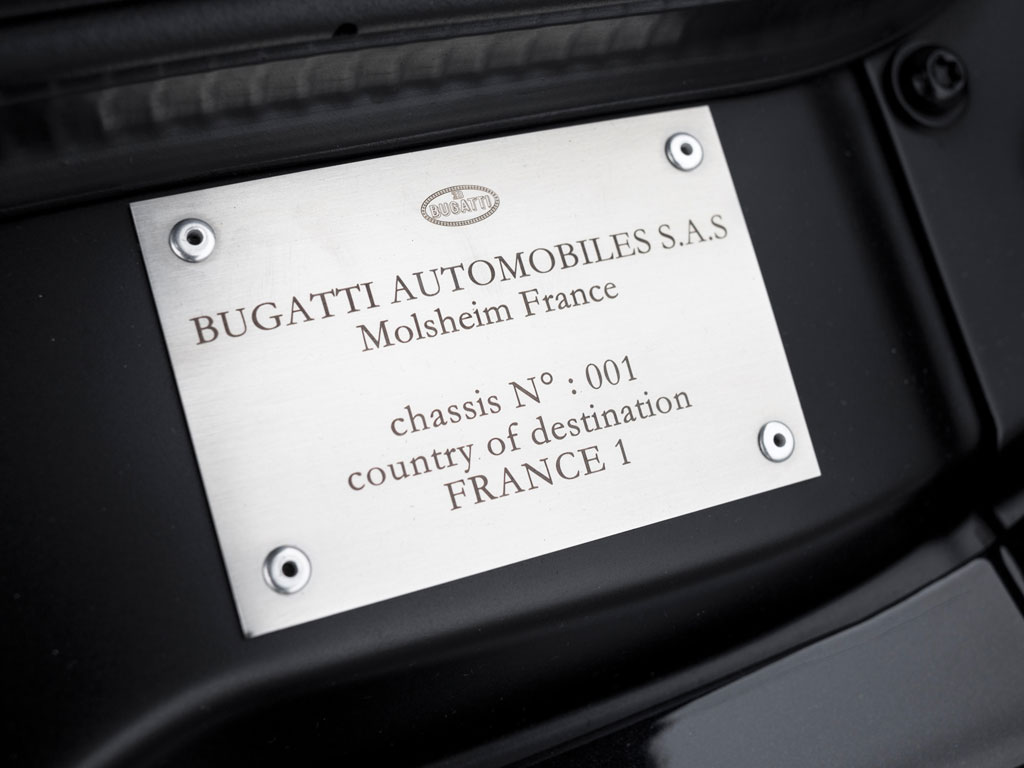 bugatti-veyron-001_100519863_l
