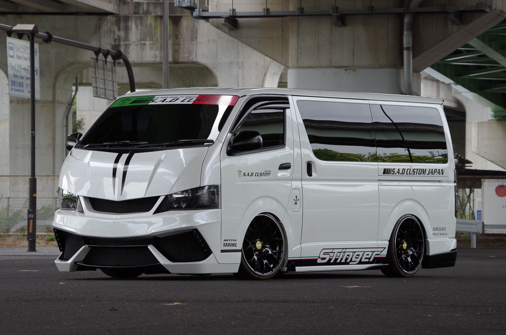 sad-custom-japan-stinger-200hiace-is-a-lamborghini-styled-minivan-photo-gallery_3